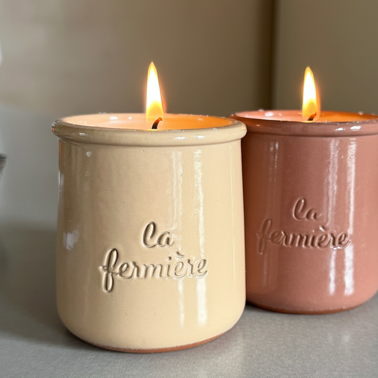 Bougies originale coulée dans un pot en terre cuite pot recyclé