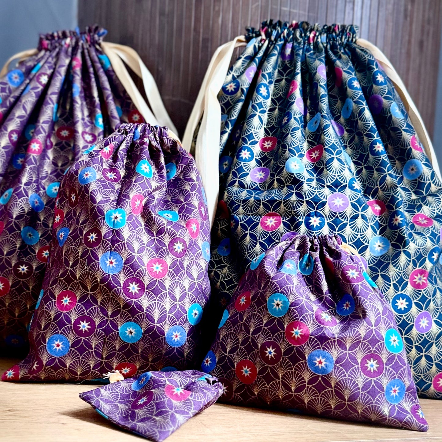Sac emballage cadeaux en tissus coton imprime Noel, zero dechet, Furoshiki pochons sac reutilisable