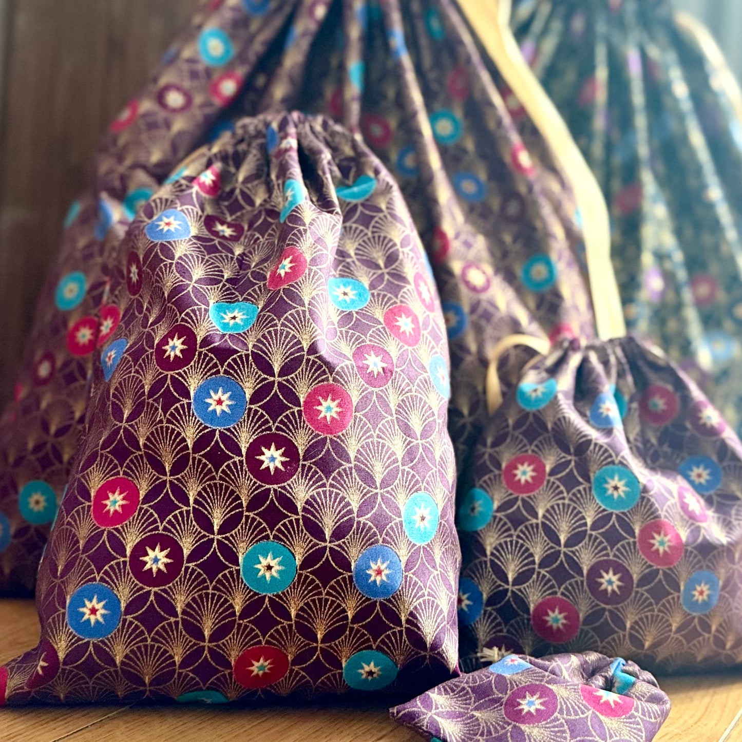 Sac emballage cadeaux en tissus coton imprime Noel, zero dechet, Furoshiki pochons sac reutilisable