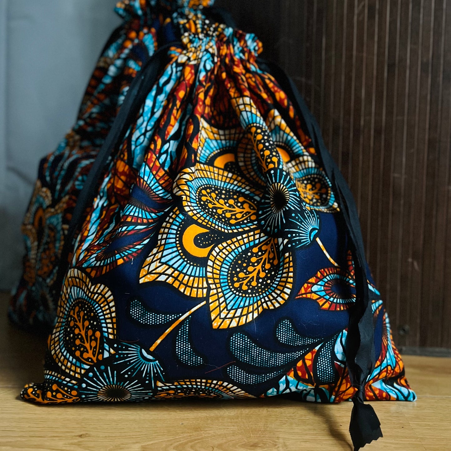 Emballage cadeaux en tissu sac réutilisable zéro déchet, en tissus wax, pochon 100% coton Furoshiki