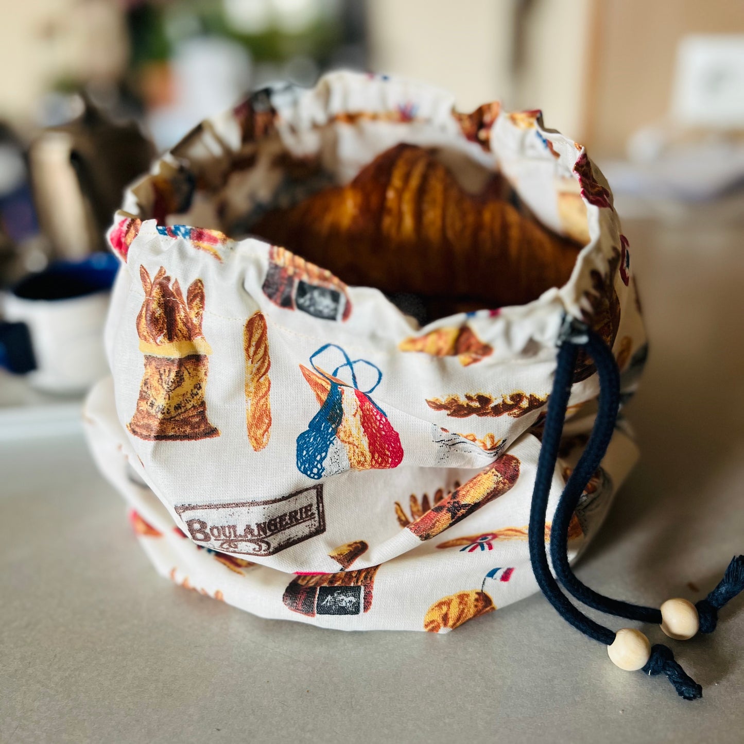 Sac corbeille à pain ou viennoise pour garder plus longtemps, frais et croustillant