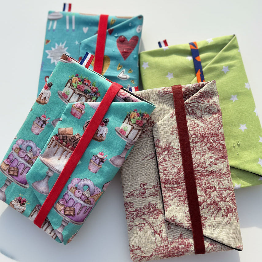 Recouvre livre en tissu protège vos lectures des regards indiscrets et protège vos livres et journaux 